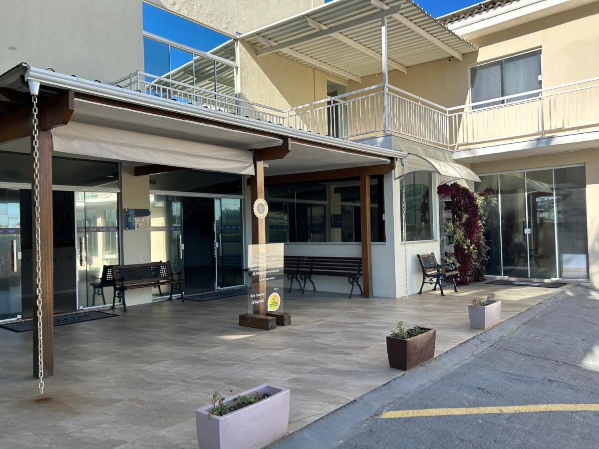 Summit Suites Hotel Cachoeira Paulista Eksteriør billede